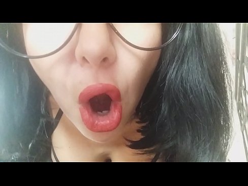 ❤️ Mmanụ aṅụ, nne nwunye gị agaghị ekwe ka ị gaa akwụkwọ taa... a na m achọ gị nke ukwuu... ❤️ Anal video ❌️❤