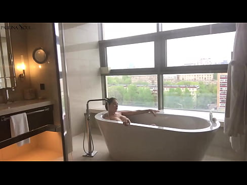 ❤️ Tremendous nwa ọhụrụ mmasị jerking anya ọtụ ya n'ime ụlọ ịwụ ahụ ❤️ Anal video ❌️❤