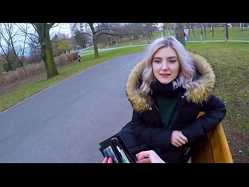 ❤️ Na-eloda ihe na-ekpo ọkụ nke onye ọ na-amabughị maka ego - ịfụ na ogige ntụrụndụ nke Eva Elfie dere ❤️ Anal video ❌️❤